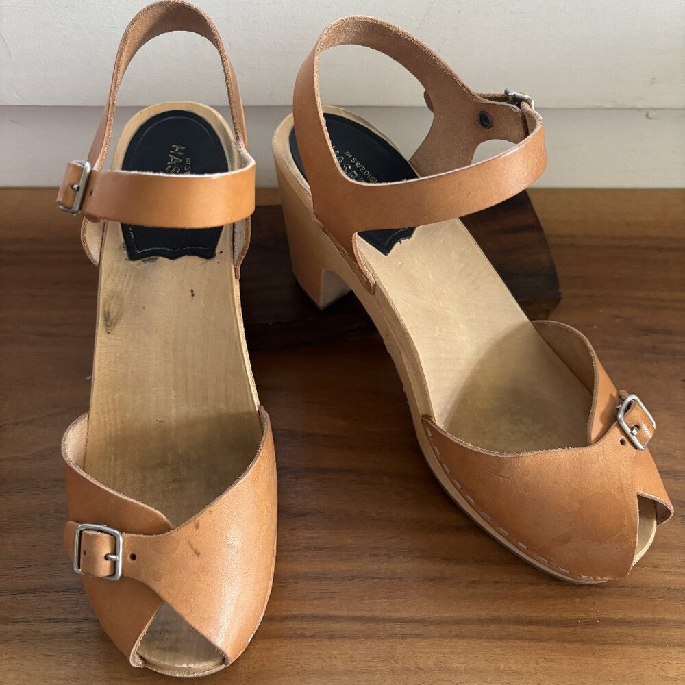Hasbeens Pia Super High - Nature Open-toe Clog Sandals (like new, with box)